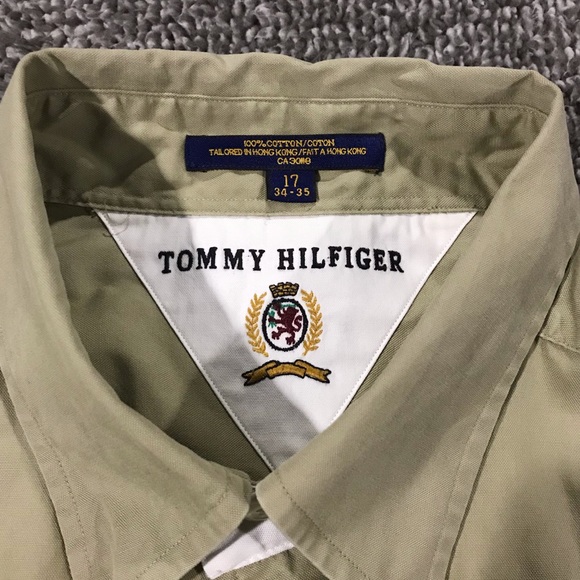 VTG Tommy Hilfiger Button Up Shirt. - Picture 6 of 6